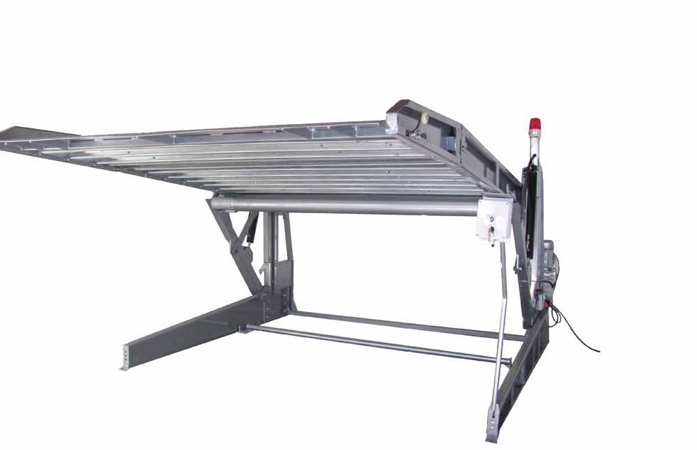 Tilt platform parking lift